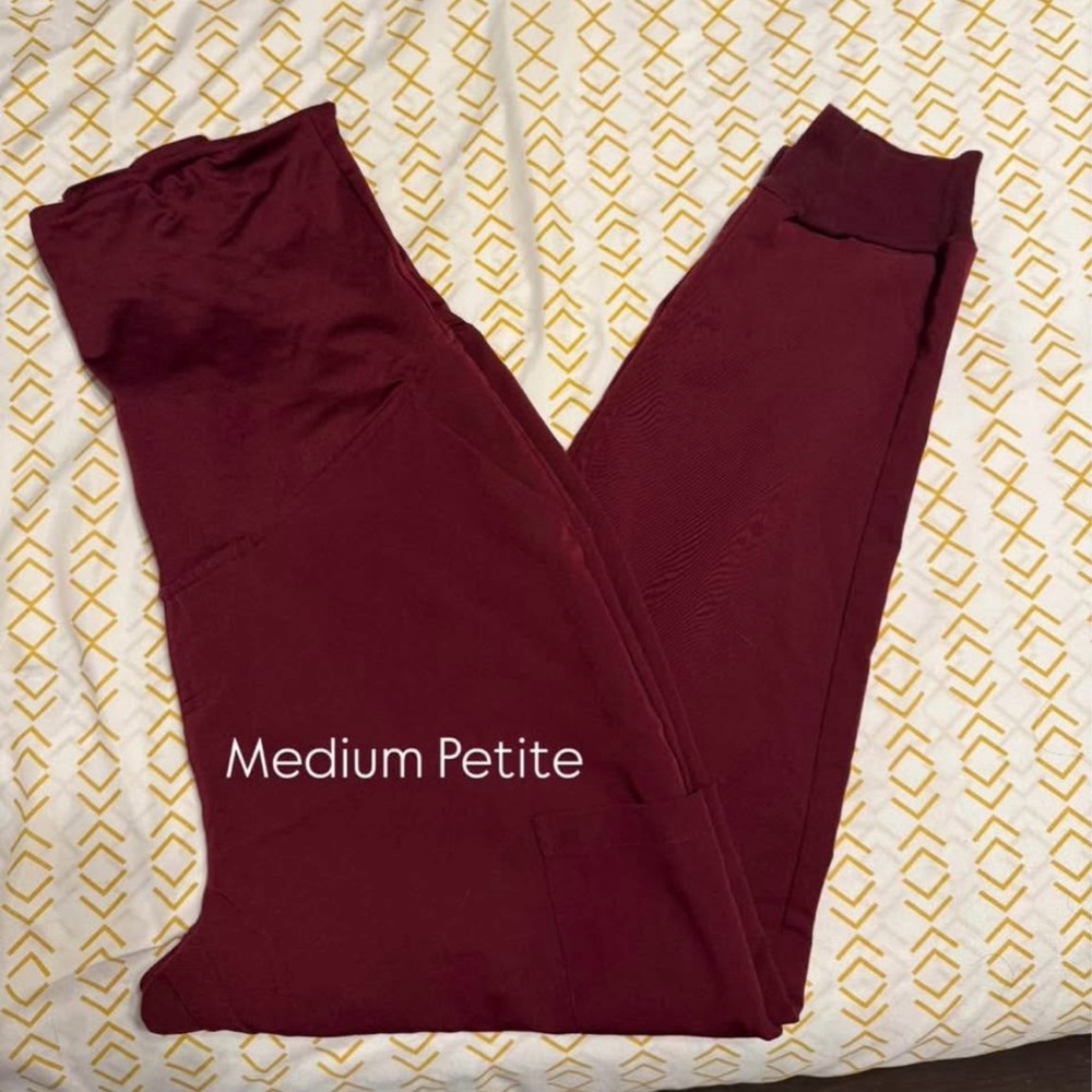MANDALA Maternity scrub joggers